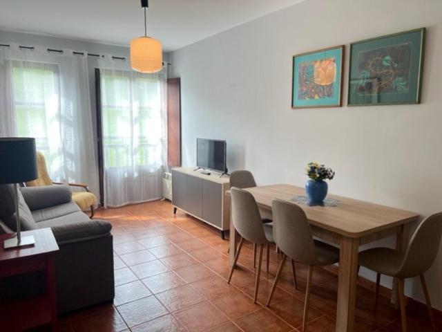 Apartamentos Club Condal Comillas Bagian luar foto
