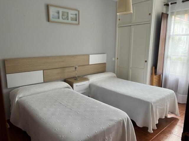 Apartamentos Club Condal Comillas Bagian luar foto