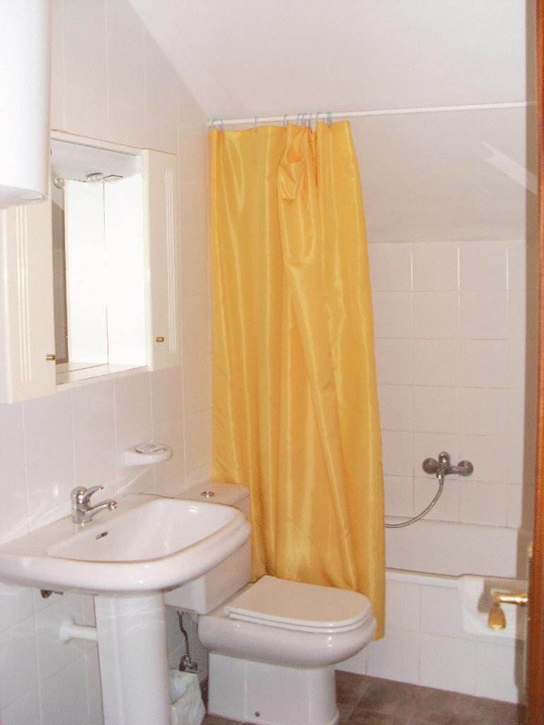 Apartamentos Club Condal Comillas Bagian luar foto